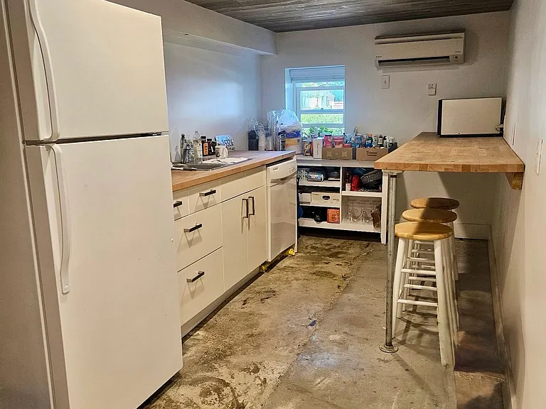 1590 Adams St #101 — Photo 14