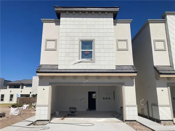 2221 Dorado Dr, Mission, TX 78573