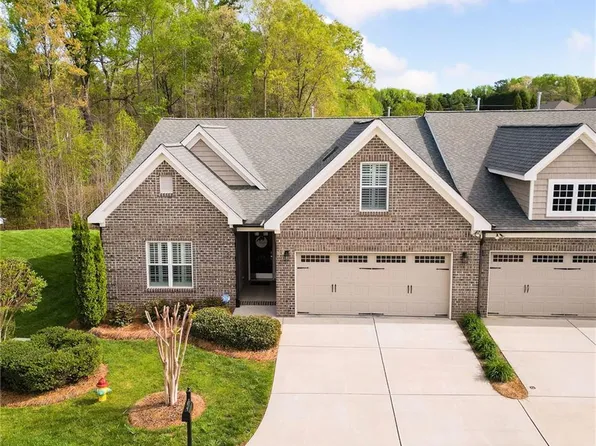 312 Lawrence Dr, Lexington, NC 27295