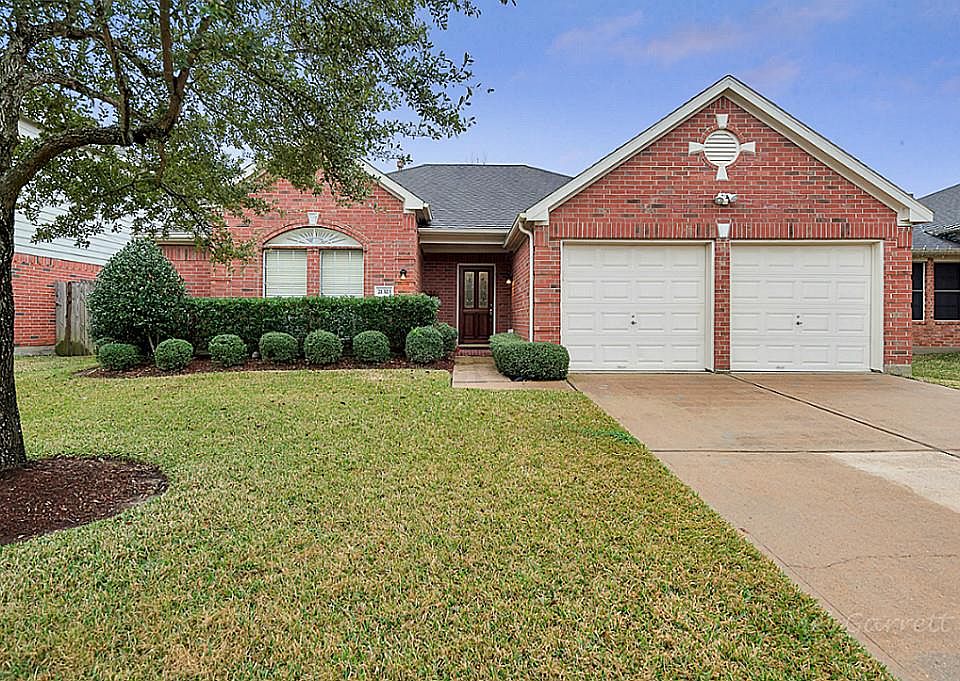 1st image of 21323 Walden Grove Ln