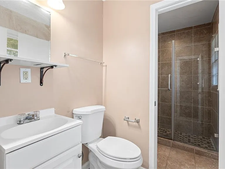 4242 Marmora Dr — Photo 11