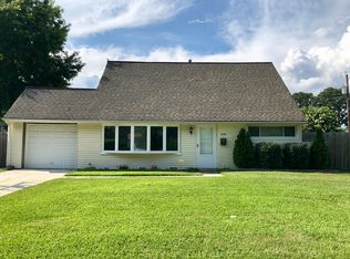 1804 McDowell Rd, Norfolk, VA 23518