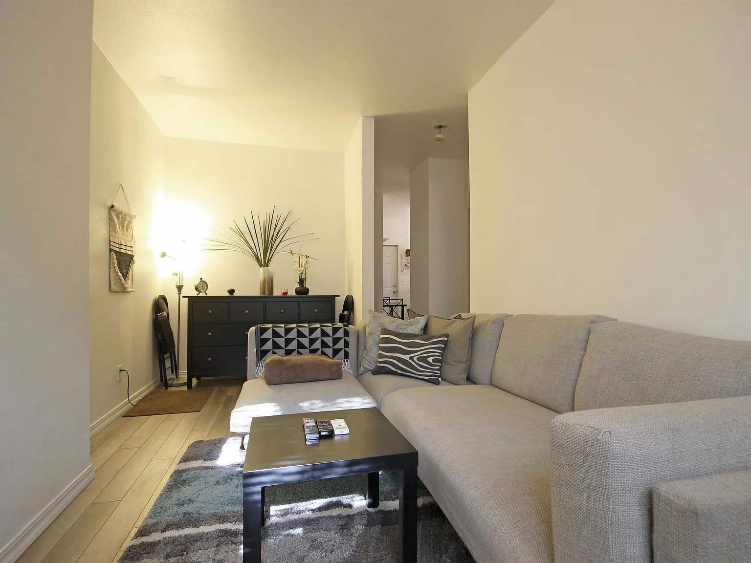 3050 Zuni St - 1 — Photo 3