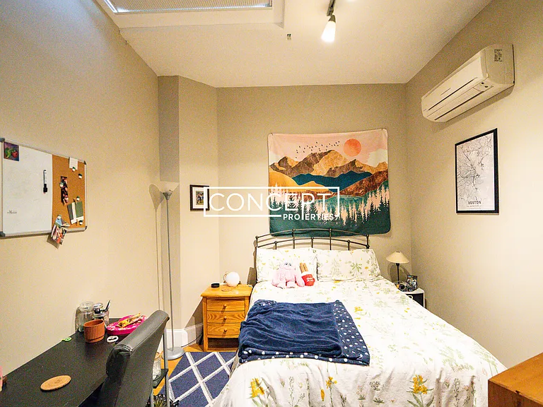 39 Bay State Rd #4R — Photo 10