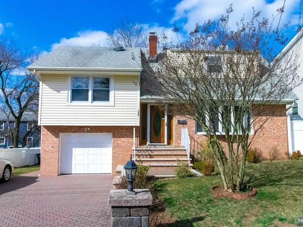 195 Highland Ave, Bergenfield, NJ 07621