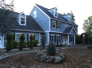 3860 Lakeview Dr, Placerville, CA 95667