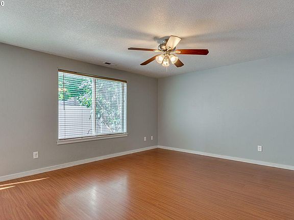 5th image of 7809 NE 62nd Way