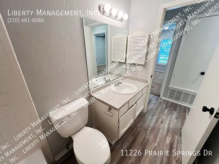 11226 Prairie Springs Dr — Photo 21