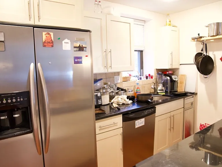 841 Parker St #101 — Photo 11