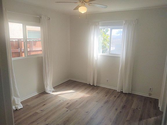 3rd image of 1301 Prospect Ave