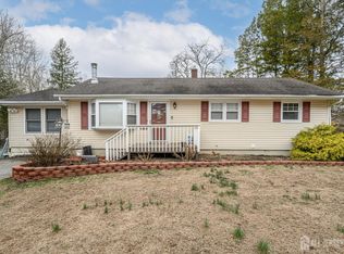 384 Cook Rd, Jackson, NJ 08527