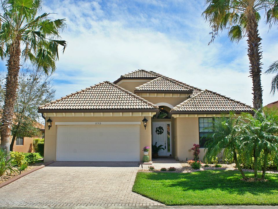 Front View of Home
