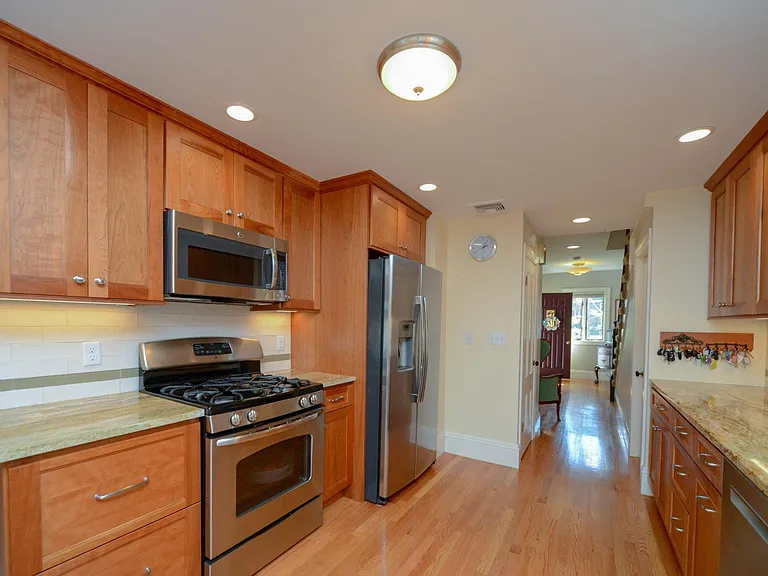 23 Mystic Ave — Photo 4