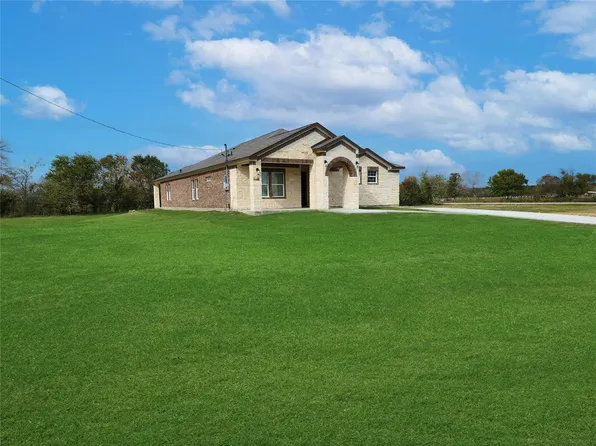 345 County Road 6242, Dayton, TX 77535