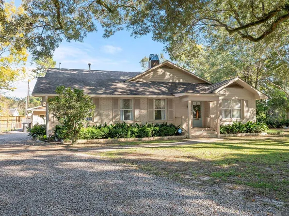 1547 Avondale Dr, Baton Rouge, LA 70808