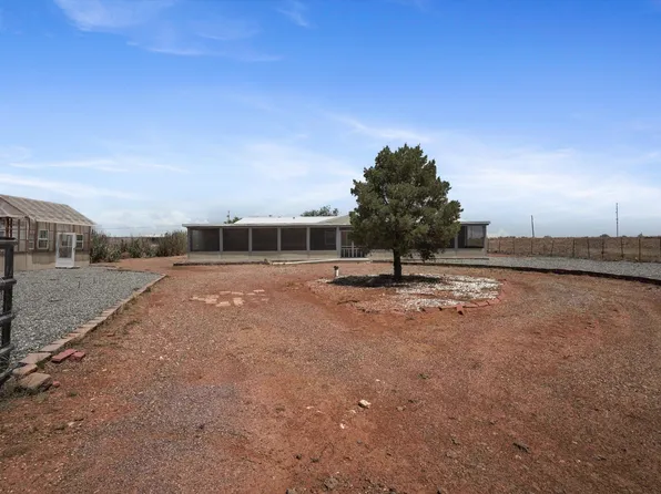 49 Fama Rd, Laguna, NM 87026