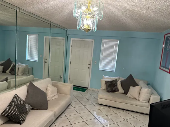 1852 SW 7th St APT 101, Miami, FL 33135