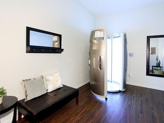 5th image of 2540 Northside Dr APT 209