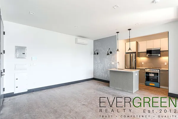 Rented by Evergreen Apartments BK | media 19