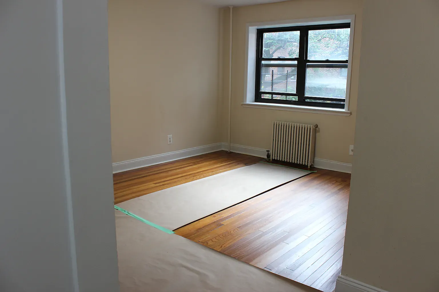 20-35 24th Street — Photo 2
