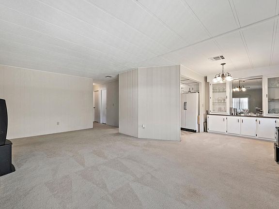 3rd image of 144 E Quail Hollow Dr #144E
