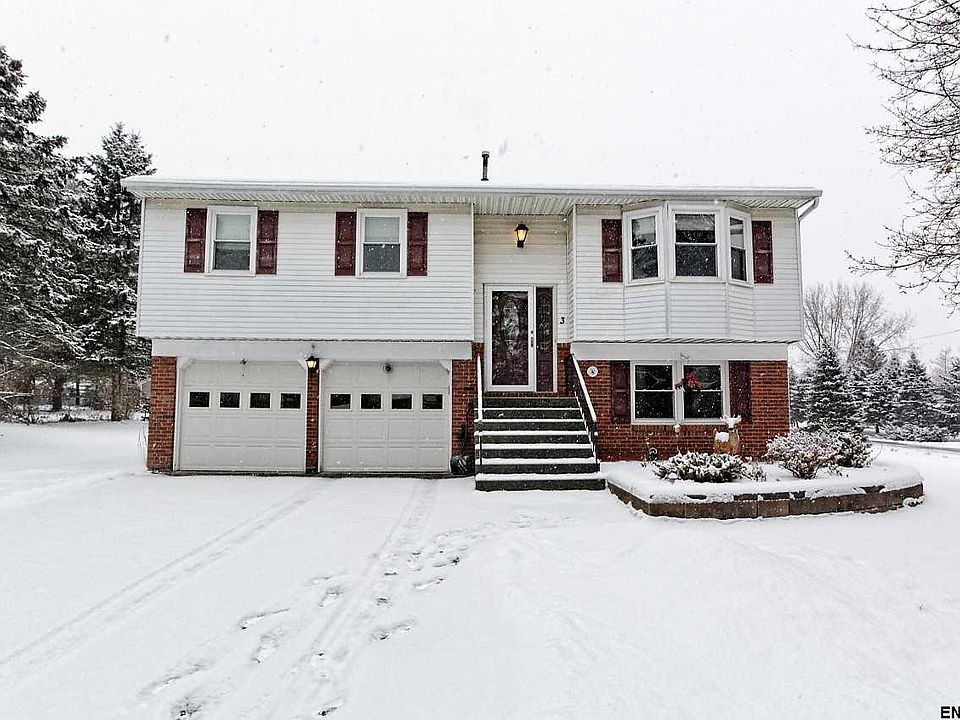 1st image of 3 Hearthwood Dr