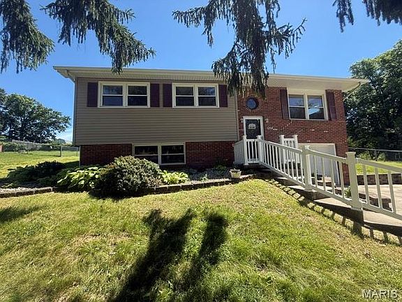 5th image of 5203 Black Oak Rd