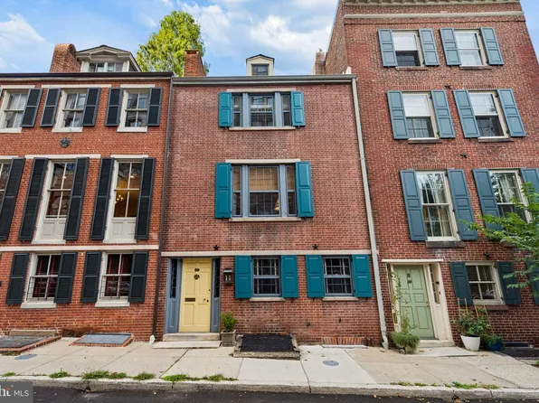 12 W Hamilton St, Baltimore, MD 21201