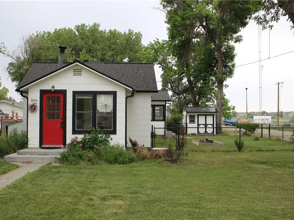 306 2nd St, Custer, MT 59024