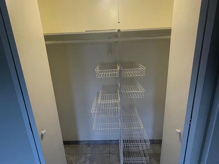 1314 N Venice Ave — Photo 10