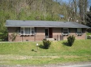 10937 Coal River Rd, Seth, WV 25181