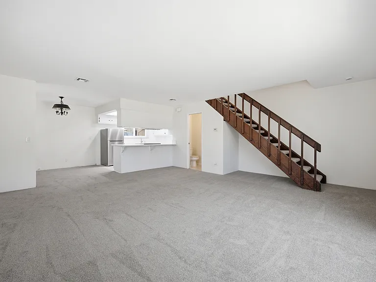 4339 Mentone St — Photo 14