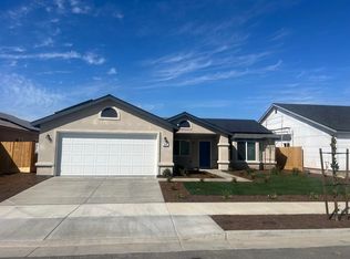644 W Red Oak Ave S, Porterville, CA