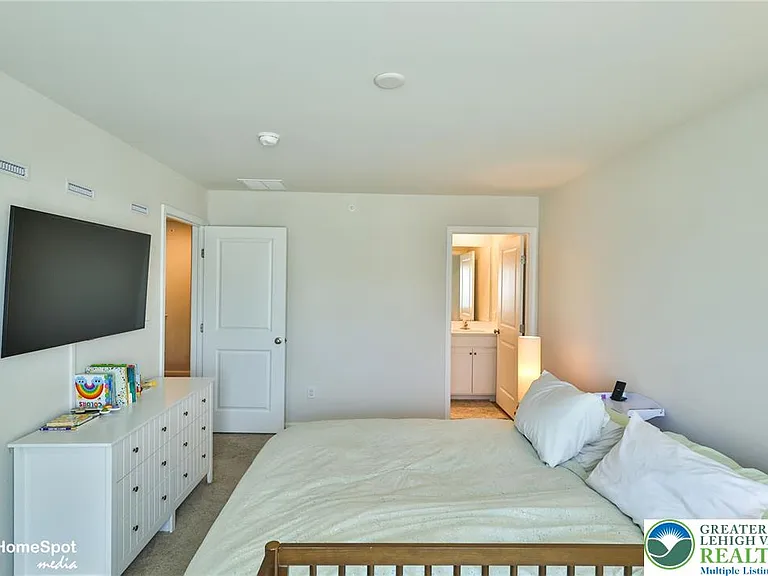 1224 Martin Rd — Photo 15