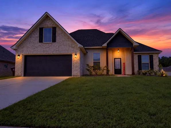 15283 High Point Dr, Gulfport, MS 39503