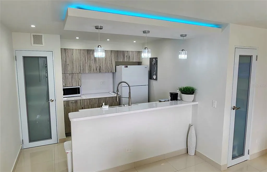1 bed, 1.0 bath, 746 sqft, $1,500 — Photo 2