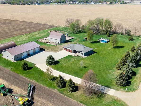 1853 230th St, Inwood, IA 51240