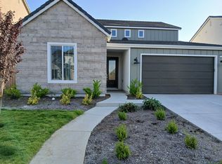 1184 S Atlantica Dr #A, Madera, CA 93636