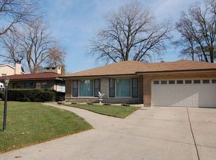 7127 N Keeler Ave, Lincolnwood, IL 60712