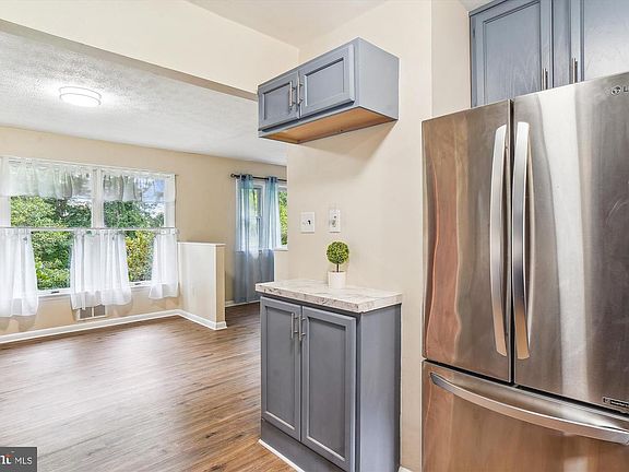 5th image of 11240 Kingstead Rd