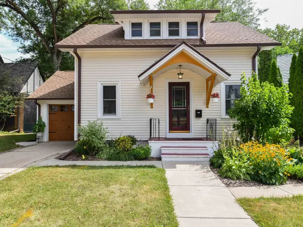 1610 Oakwood Ave, Beloit, WI 53511