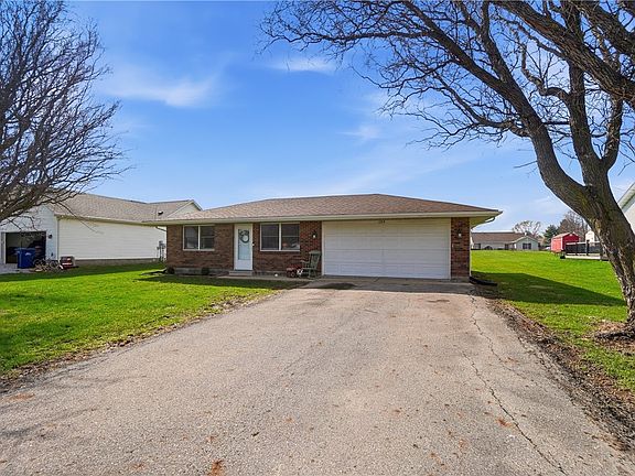 4th image of 179 Norseman Dr