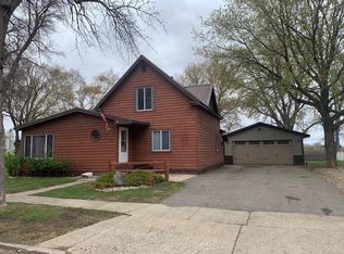 305 E Rd S, Atwater, MN 56209