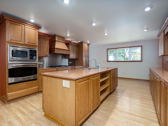 2nd image of 236 Walker Dr