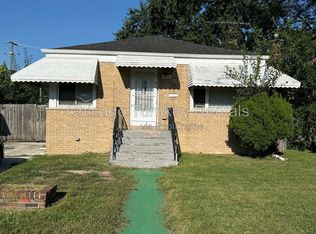 14204 Woodlawn Ave, Glenwood, IL 60419