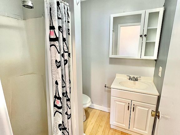 5th image of 9 Holten St APT 1