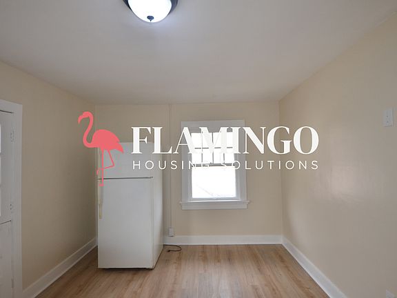 2nd image of 1827 Elsmere Ave APT A