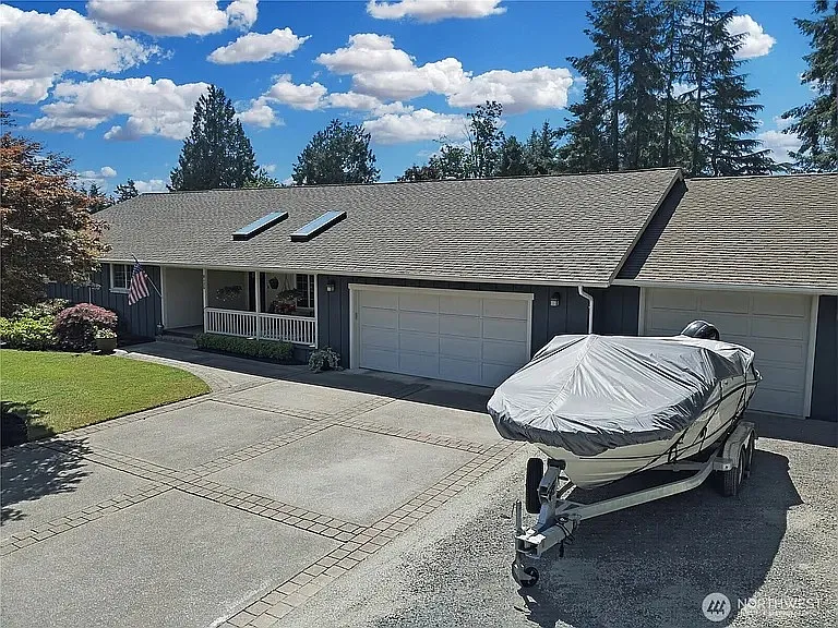 8435 NE 147th Pl — Photo 15