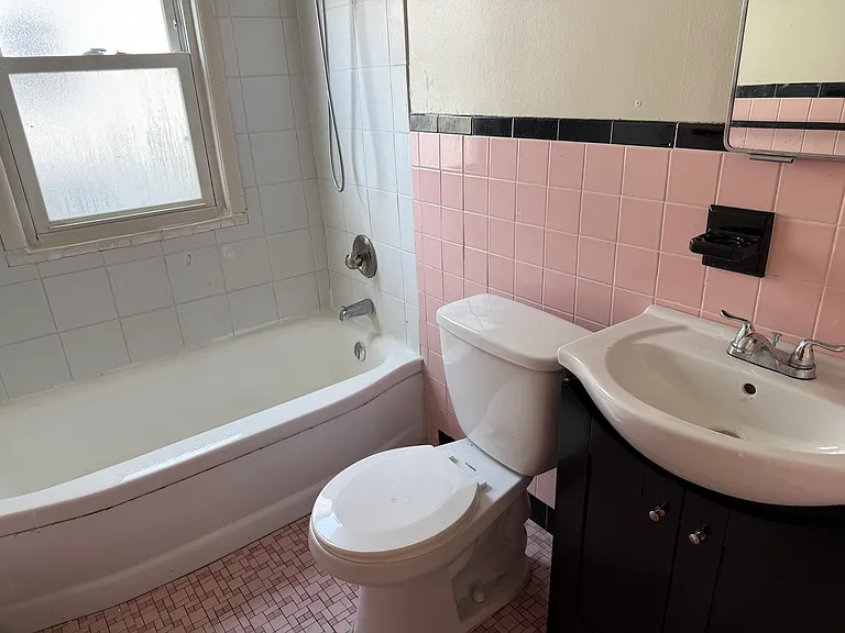 13901 Eastwood Blvd — Photo 7