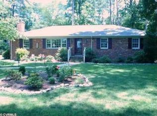 11709 Ivywood Rd, Chester, VA 23831